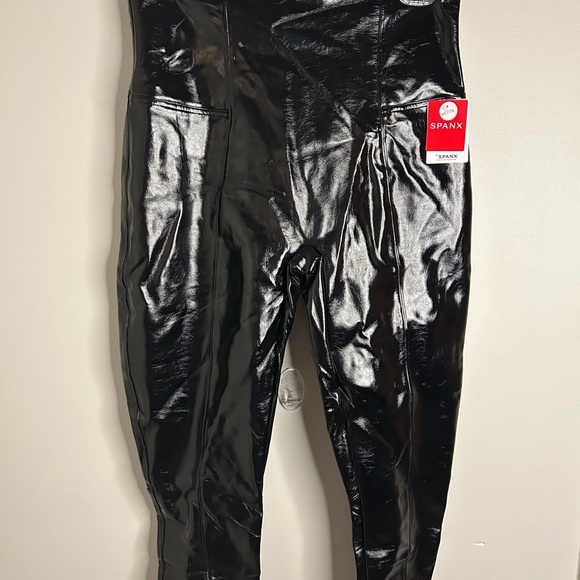 SPANX Glossy Black Leggings - Picture 1 of 5